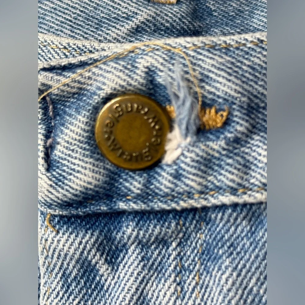 Wrangler Denim Straight Leg Jeans. 32 x 32 - Picture 4 of 7